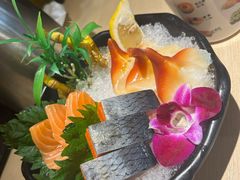 -万岁料理回转寿司(华贸店)