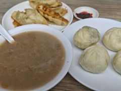 饣它汤-许老八包子铺(回龙窝店)