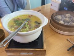 -小六汤包·老字号·中华名小吃(兴庆路店)