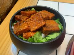 罐腌骰子黑椒牛仔粒-么肆烤肉·中式自助·烤肉大排档(街道口季佳PAI店)