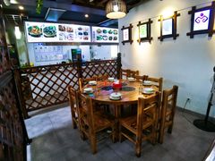 大堂-九道菜有鸡鱼头(石鼓路店)