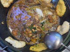 铁锅小鸡炖蘑菇-那红花·东北菜铁锅炖(仙林金鹰店)