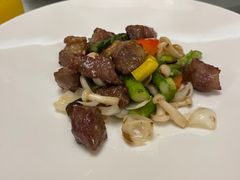 淮山炒西班牙黑豚肉-酌宴府The China Club·广州万富希尔顿酒店(云城东路店)