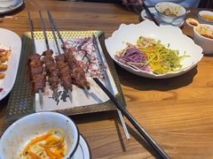 -俭寨大盘鸡·手抓肉·烧烤新疆菜(乌苏路店)