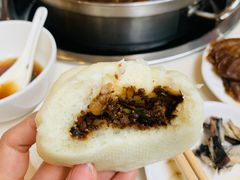 蘑菇猪肉包子-太婆天府山珍酒楼(亚运村店)