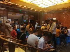 等位区-老码头火锅(骡马市店)