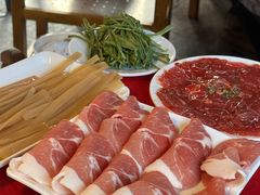 -山城年华老火锅(玉林店)
