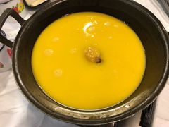 -鲜入围煮花胶鸡海鲜火锅