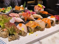彩虹寿司卷-家贺屋刺身寿司专门店