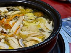 -菌之家·专业纯野生菌火锅·特色炒菌