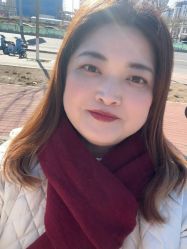 -韩国李知恩形象设计