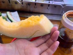 -哈尔滨小酒馆·鲜肉现穿自助烧烤(康新花园店)