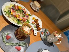 花环沙拉GarlandSalad-伊斯坦布尔土耳其清真咖啡餐厅