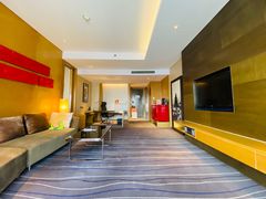 -青岛富力艾美酒店