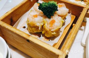 Dian Wu Que Steamed Dumplings