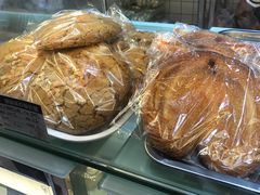 -白玉兰食品甜凤店(合生汇店)