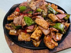 -红旗山庄(圭峰山店)