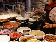 -八一路好吃街(雨田商务大厦店)