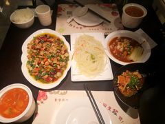 -舌尖上的食缘花园主题餐厅