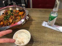 -愉肴麻辣香锅(中山路店)