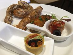 -南湖名都·景湖轩全日制餐厅·海鲜自助·东南亚风味·临湖而食