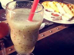 猕猴桃汁-MAAN COFFEE(金桥店)