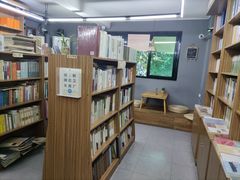 -晓风书屋(大学路店)