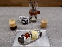 冰淇淋咖啡-山下C5cafe(惠通时代广场店)