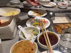 -海底捞火锅(宝龙广场夜宵主题店)