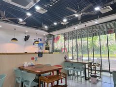 -老何家后安粉·糟粕醋海鲜火锅(三亚湾椰梦长廊店)