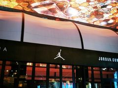 -Air Jordan(世贸天阶店)