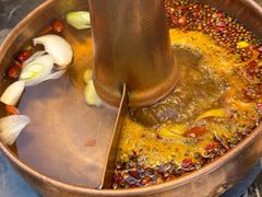 -褒河栈道渔庄(建工路总店)