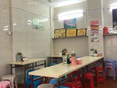 大堂-非遗·爱西干面(小公园总店)