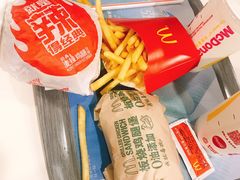 -麦当劳(中唱大厦店)