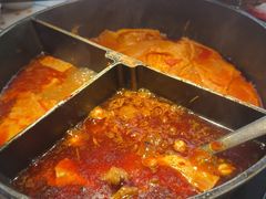 -热火朝天鲜切牛肉火锅(南强街巷店)