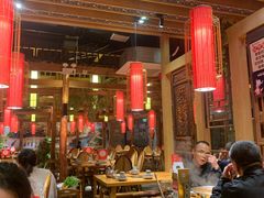 大堂-野山舂·贵州现舂酸汤火锅(鸿通城店)