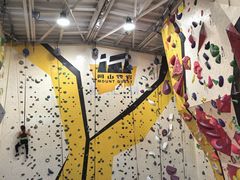 -问山MountQuest攀岩馆