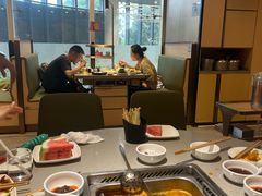 -海底捞火锅(新松江路店)