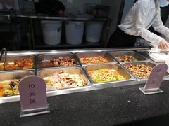 自助取餐区-笔架山食堂