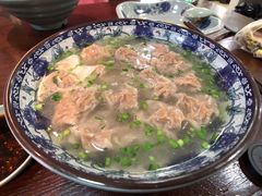 -老新隆牛肉锅贴(新街口店)