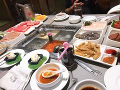 -海底捞火锅鲜切牛肉主题店(长寿路店)