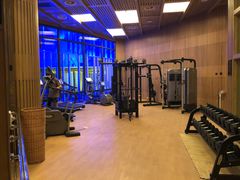 -上海滴水湖皇冠假日酒店