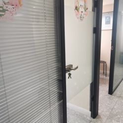 -咪咪专业脱毛连锁机构