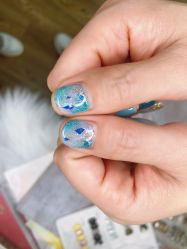 -伊人脱毛美甲美睫连锁机构
