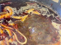 -黄潇洒老火锅(九眼桥宏济巷店)