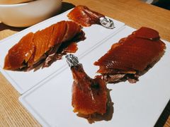 “酥不腻”烤鸭-小大董·烤鸭(王府井apm店)