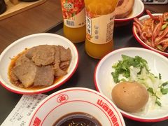 -顺溜·手工刀削面·黑金店(铜锣湾店)