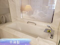 -大连中远海运洲际酒店