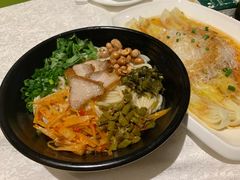 三鲜桂林米粉-漓江又一軒·广西菜·桂林米粉(梅林店)