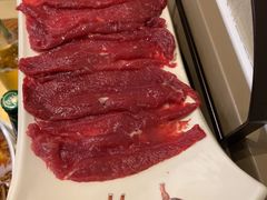 -左庭右院鲜牛肉火锅(金山万达店)